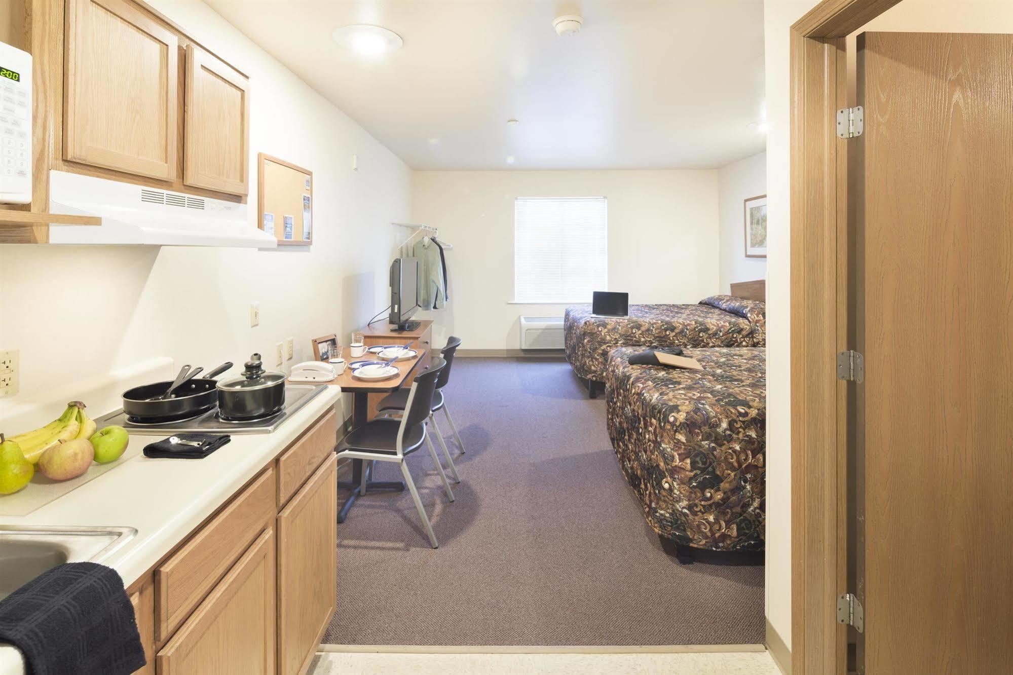 Extended Stay America Select Suites - Wichita - South Exterior photo