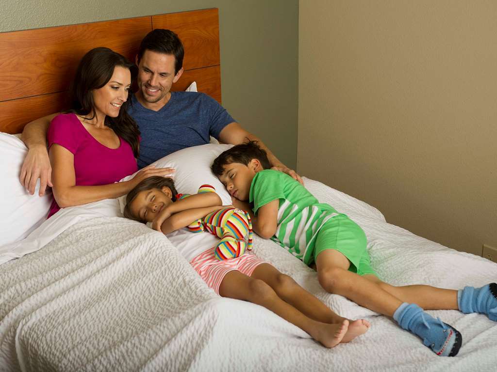 Extended Stay America Select Suites - Wichita - South Room photo